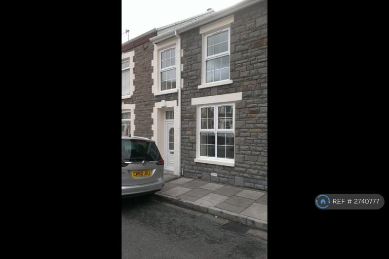 4 bedroom house in Stuart Street, Treorchy, CF42 (4 bed) (#2740777)