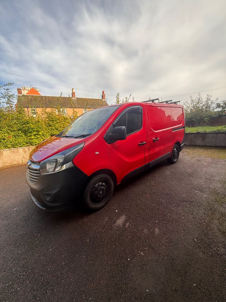 Vauxhall, VIVARO, Camper Van, 2015, Manual, 1598 (cc) SPARE OR REPAIR