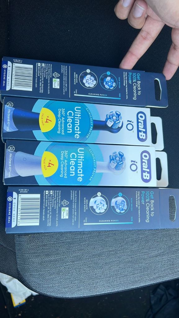 Oral-B IO ultimate clean heads in bulk quantity 