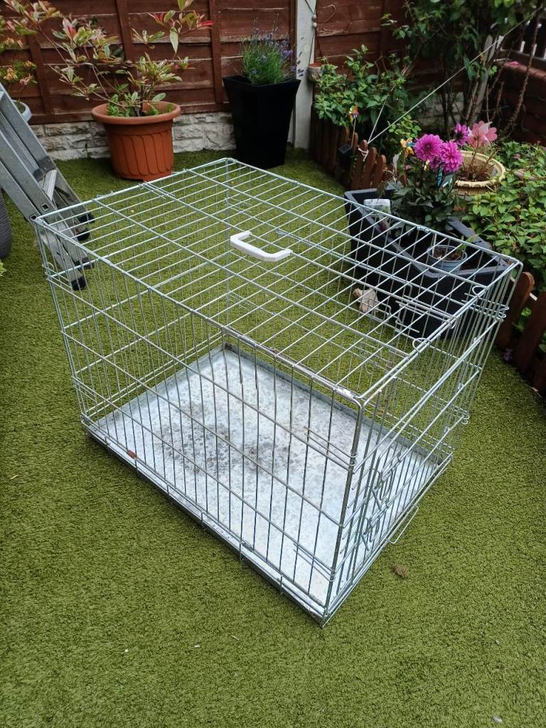 GALVANISED FOLDING METAL DOG CAGE 30 INCH £20 NO OFFERS DARWEN BB3 0DU OR BOLTON BL3 2JP 