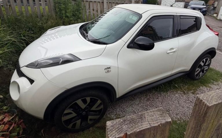 Nissan, JUKE, Hatchback, 2014, Manual, 1461 (cc), 5 doors