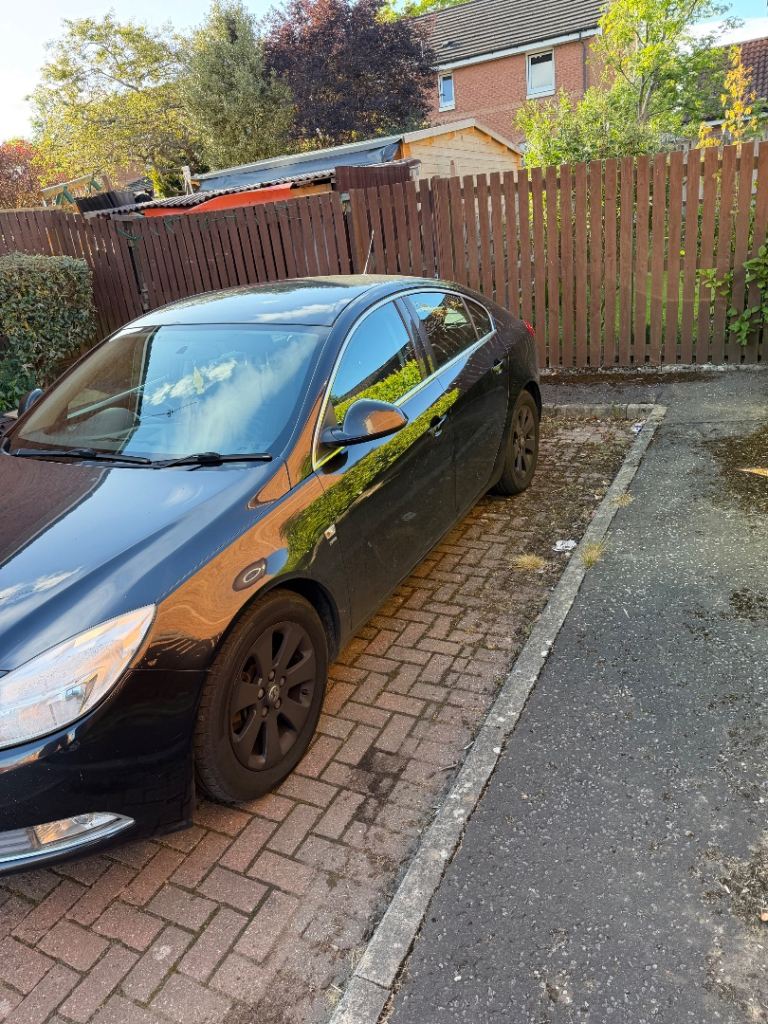Vauxhall, INSIGNIA, Hatchback, 2011, Manual, 1796 (cc), 5 doors