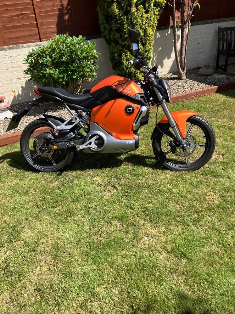 Practically brand new 2021 Vmoto Super Soco TS 1200 R electric moped