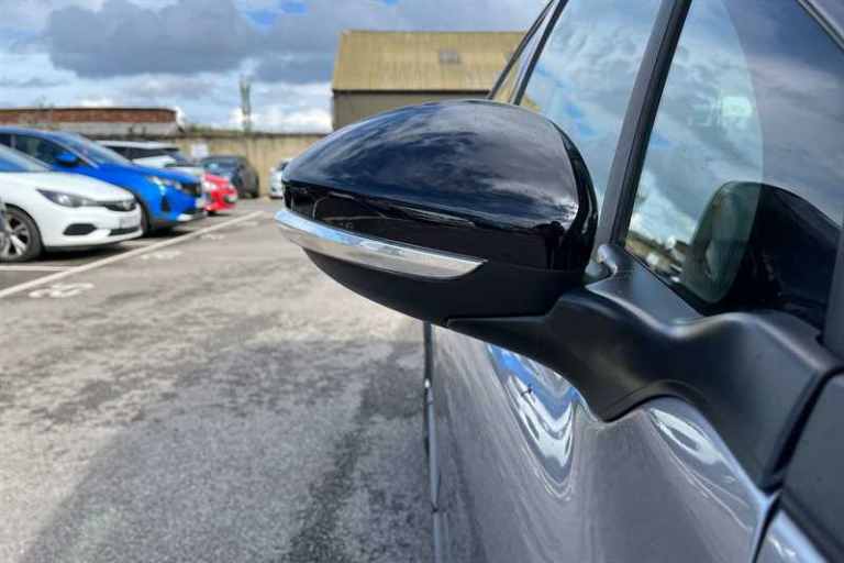 2019 Peugeot 2008 1.2 PureTech 130 GT Line 5dr HATCHBACK PETROL Manual