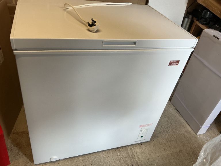 Russell Hobbs chest freezer RH198CF3003