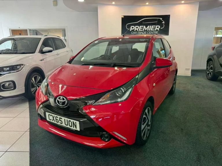 2015 Toyota AYGO 1.0 VVT-i X-Play 5dr HATCHBACK PETROL Manual