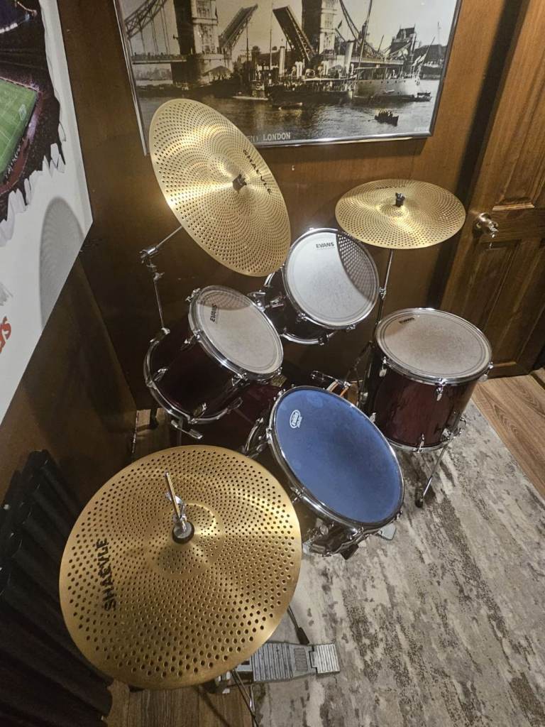 SOLD SOLD Yamaha YD Series Drum Kit 