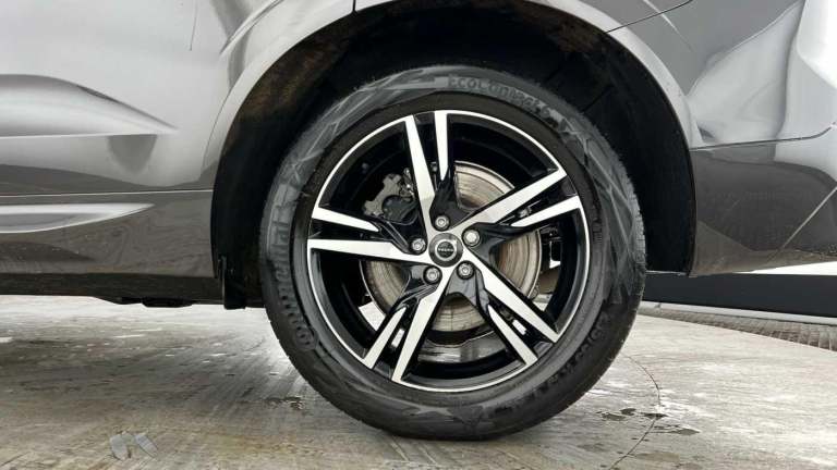 2022 Volvo XC60 2.0 B4 MHEV Plus SUV 5dr Diesel Hybrid Auto AWD Euro 6 (s/s) (197 ps) ESTATE Dies...