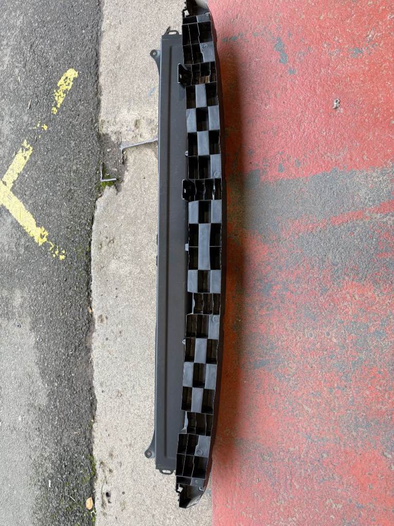 Movano / Master Rear Bumper cover / reinforcement bar - 850220011R