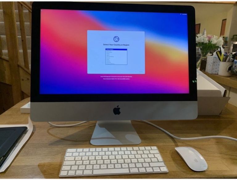 iMac 21.5 with Retina 4K display