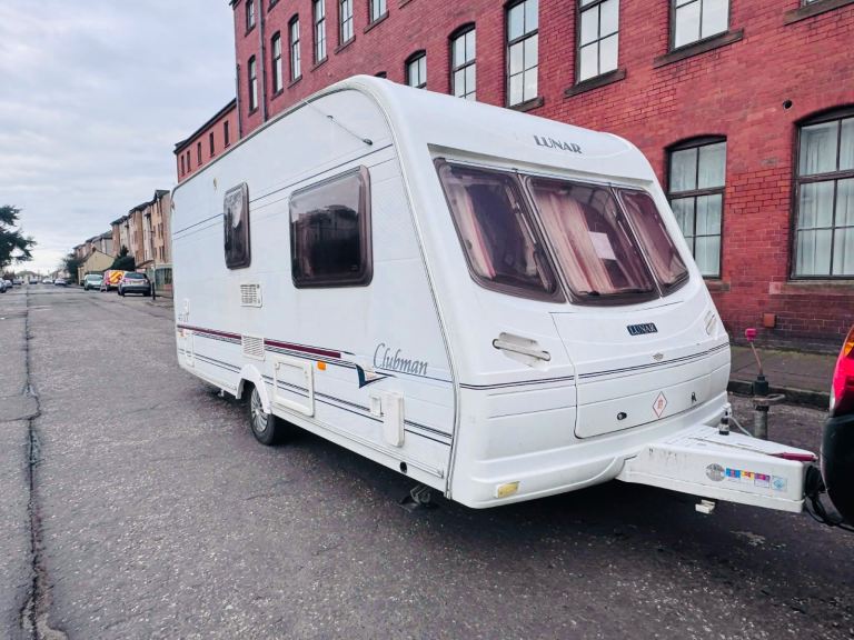 Caravan Lunar Clubman 475-2 CK 2/3 Berth 