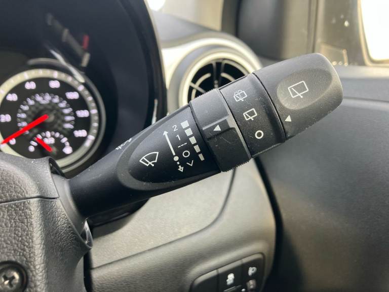 2022 Hyundai i10 1.2 MPi Premium 5dr Auto Hatchback PETROL Automatic