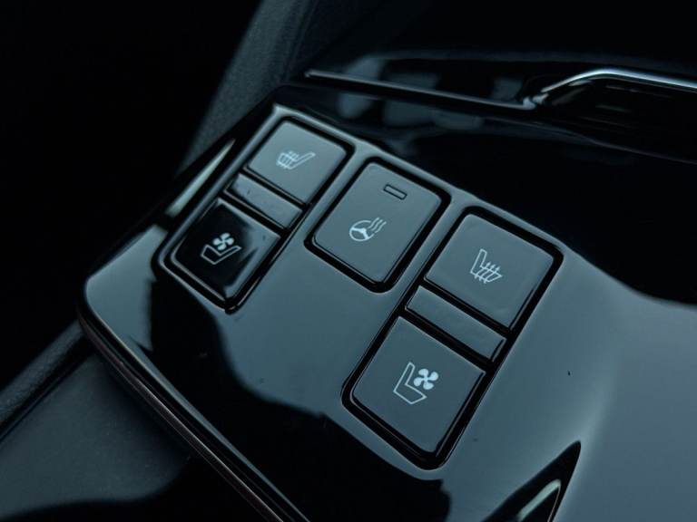 2025 Kia Sportage 1.6T GDi 207 HEV GT-Line S 5dr Auto AWD SUV PETROL/ELECTRIC Automatic