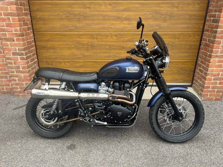 2016/16 Triumph Bonneville Scrambler with 6,200m in Blue