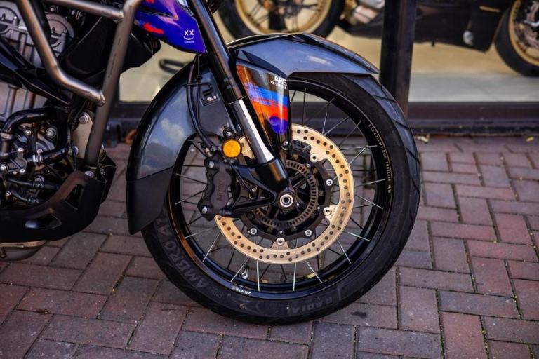 Zontes ZT350 1 OWNER ! LOADED SPEC