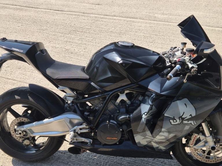 2012 62 KTM Rc 8 1190 Super Sports 153 Ps KTM Rc8 1190 9376 Miles