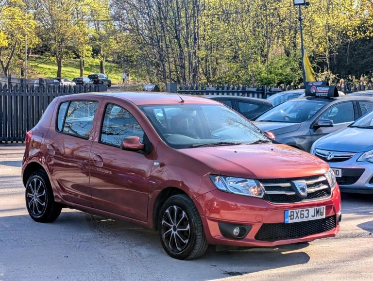 2013 Dacia Sandero 1.2 Laureate Hatchback 5dr Petrol Manual Euro 5 (75 ps) Hatchback Petrol Manual