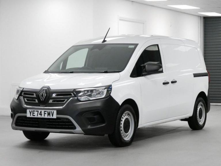74 RENAULT KANGOO MAXI LL21 E-TECH 120 BHP 45KWH LONG ADVANCE AUTO ( NO VAT )