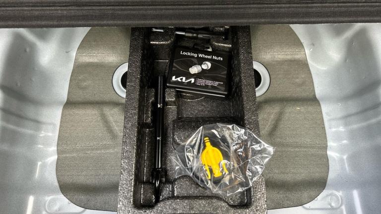 2025 Kia XCeed 1.5 T-GDi MT 3 HATCHBACK Petrol Manual