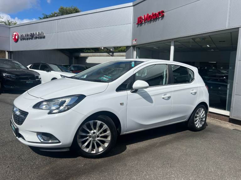 Vauxhall Corsa 1.4 SE Nav (90PS) 5-Speed Manual 5dr**SAT NAV+PARKING SENSORS**