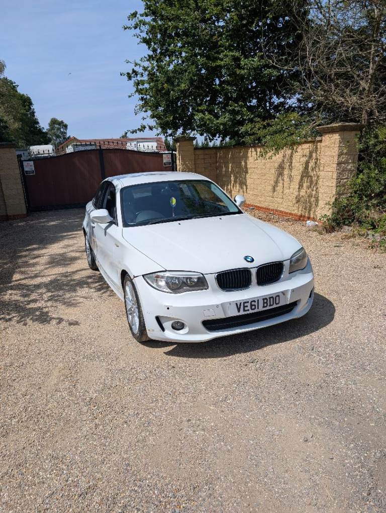 BMW, 1 SERIES, Coupe, 2011, Manual, 1995 (cc), 2 doors