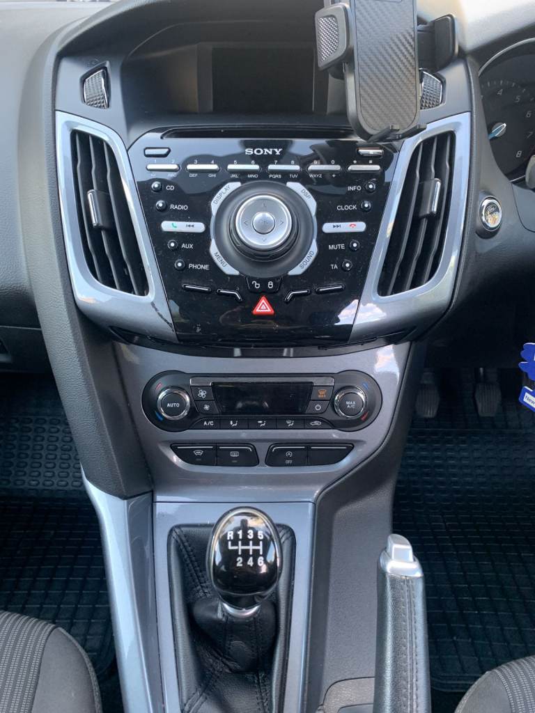 Ford, FOCUS, Hatchback, 2013, Manual, 998 (cc), 5 doors