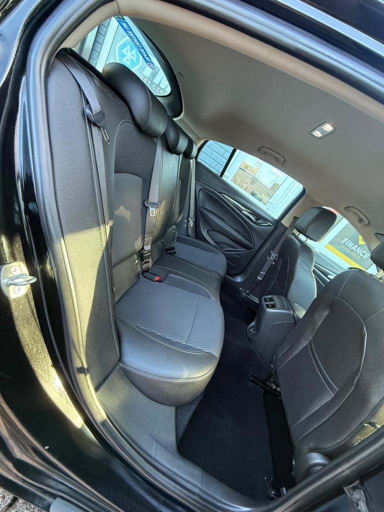 2019 Vauxhall Insignia 1.6 Turbo D ecoTec Tech Line Nav 5dr HATCHBACK DIESEL Manual