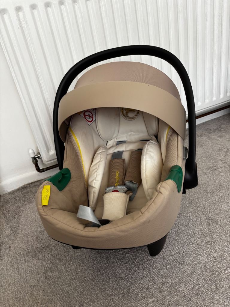 Cybex Baby Car Seat – Beige/Taupe Infant 