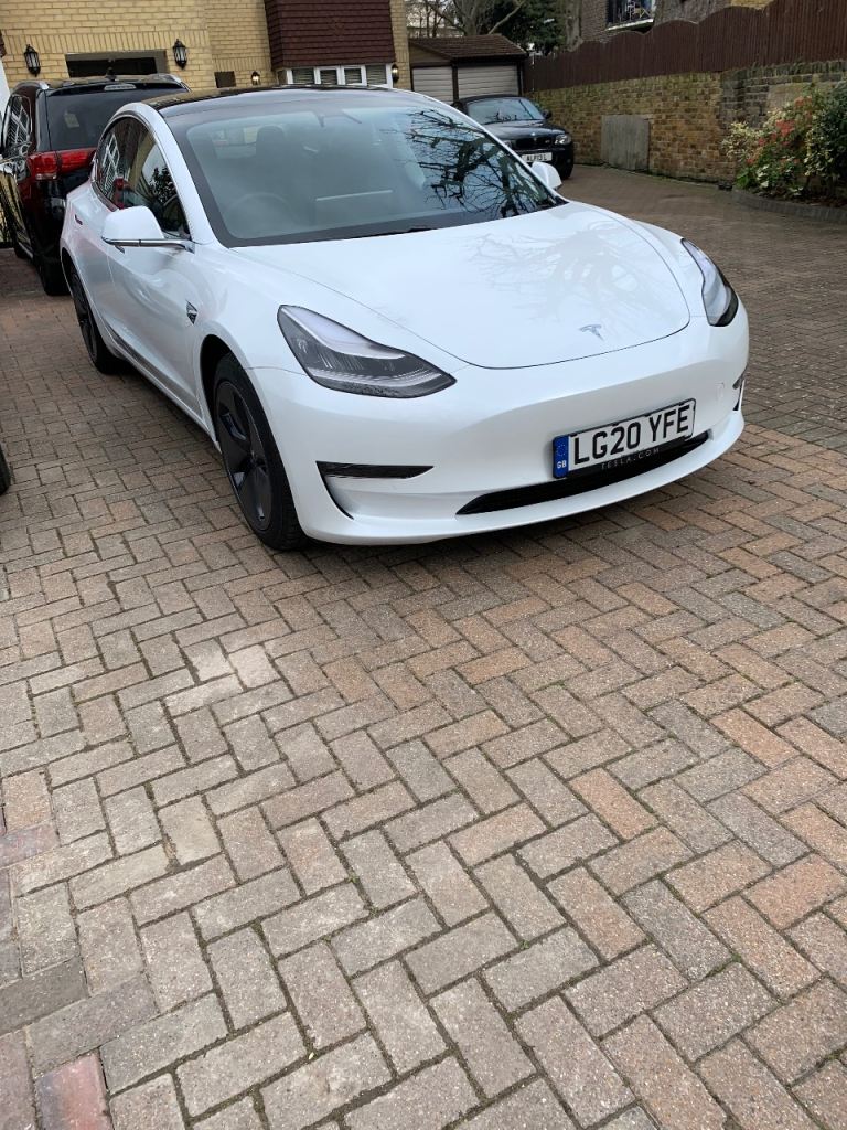 TESLA MODEL 3 LONG RANGE DUAL MOTOR Excellent Condition