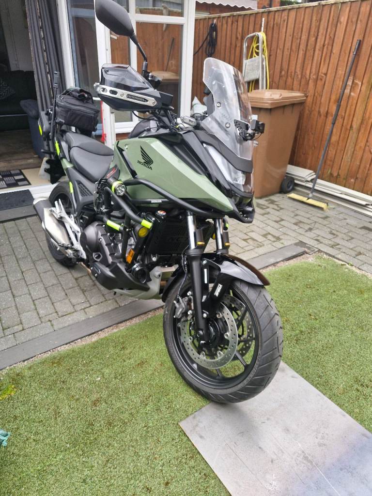 Honda, NC, dct 2025, 745 (cc)