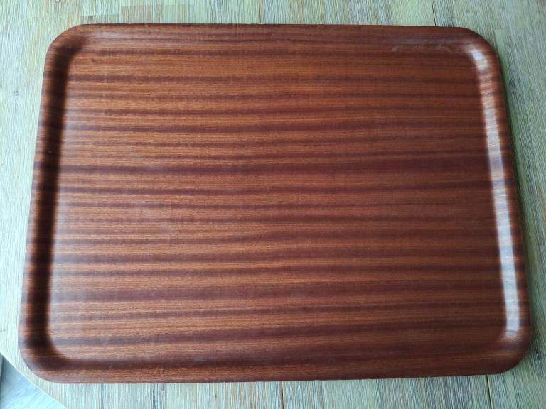 Set of 8 Large Vintage Mid-Century Style Wooden Serving Trays (60 x 45cm) – Great Condition