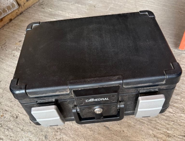 Cathedral Products DSBA4 UL Certified Lockable A4 Fire & Waterproof Security Chest