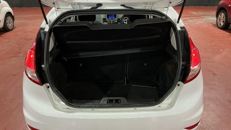 FINANCE AVAILABLE 2016 FORD FIESTA 1.3 Zetec White Edition 2xKEYS 12 MONTH MOT
