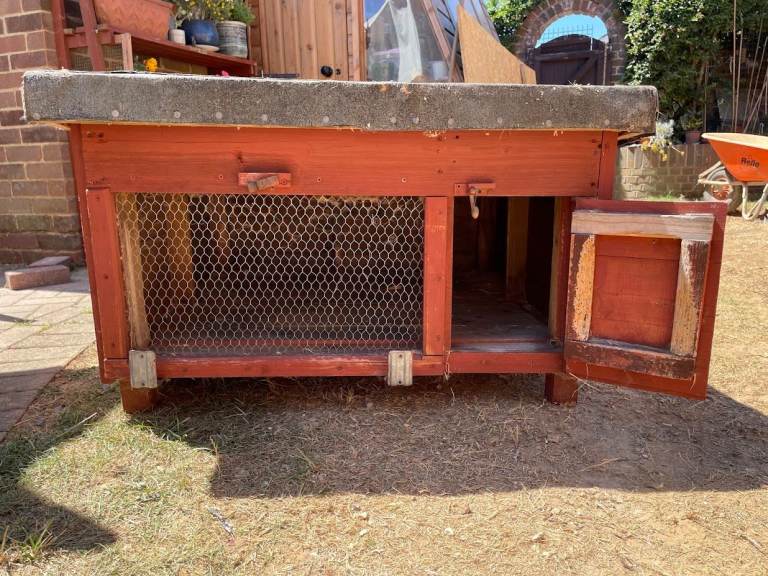 Small Animal Hutch