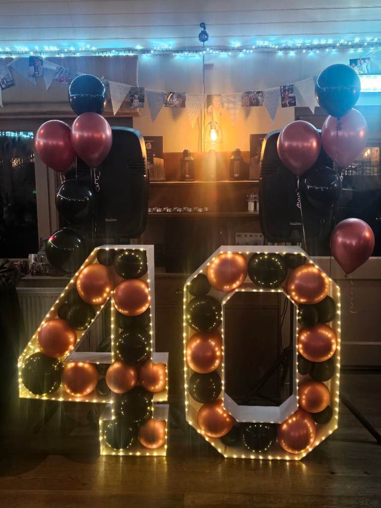 Free standing box number "40" with lights