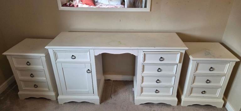 Bedroom furniture 