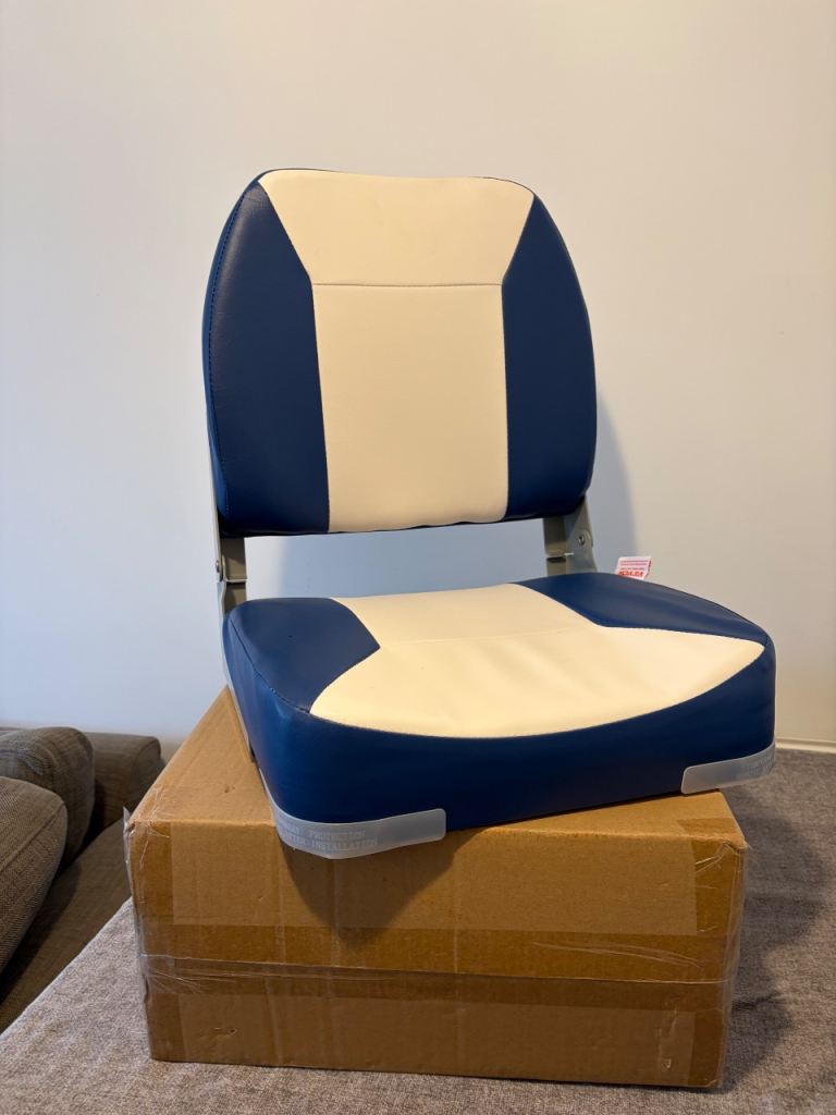 VEVOR folding boat seat/chair 