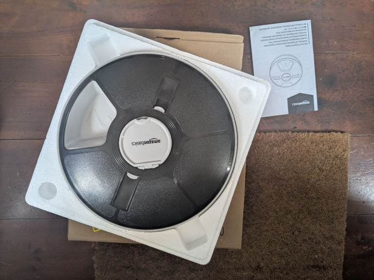 Amazon basics electronic timed pet feeder 