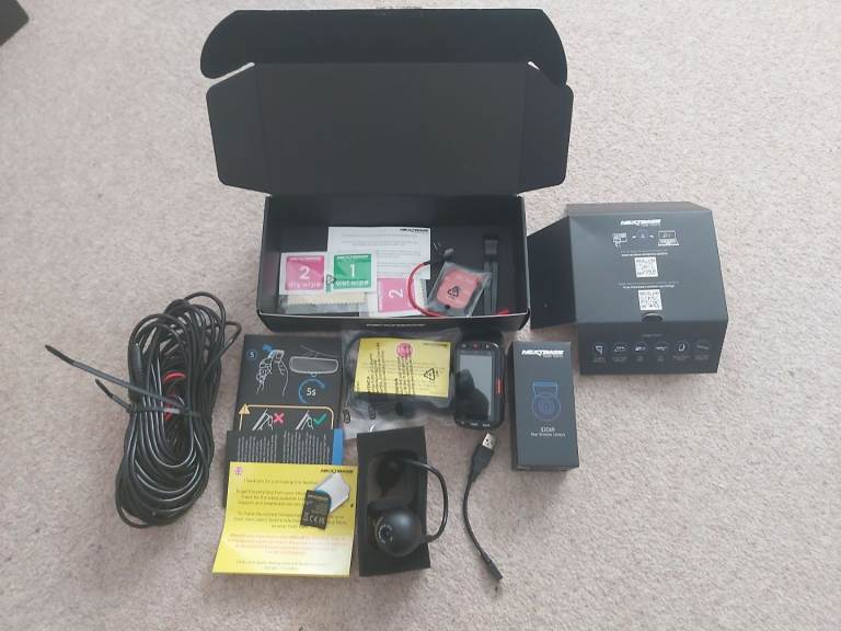 Nextbase 320xr front and rear dash cam used