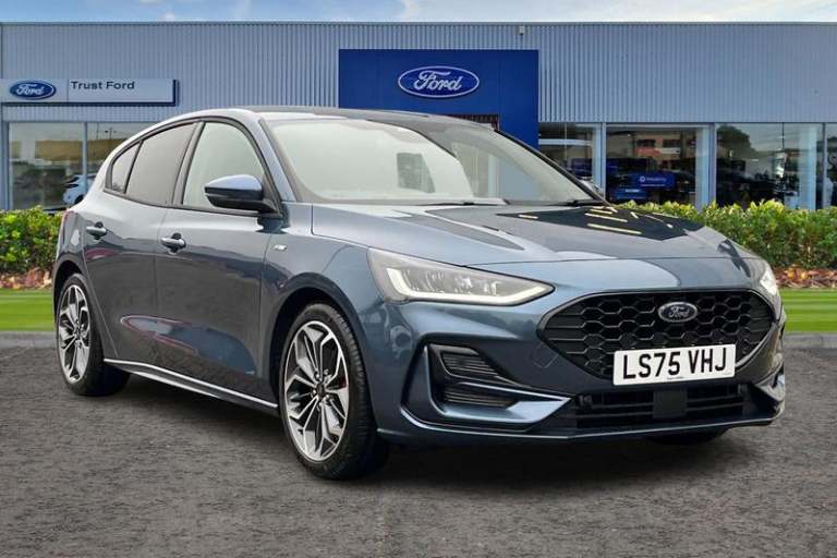 2025 Ford Focus 1.0 EcoBoost Hybrid mHEV ST-Line X 5dr HATCHBACK PETROL Manual