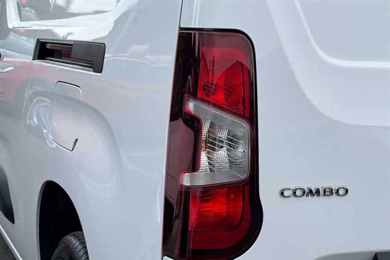 2024 Vauxhall Combo 1.5 Turbo D 100ps Prime H1 Van PANEL VAN DIESEL Manual