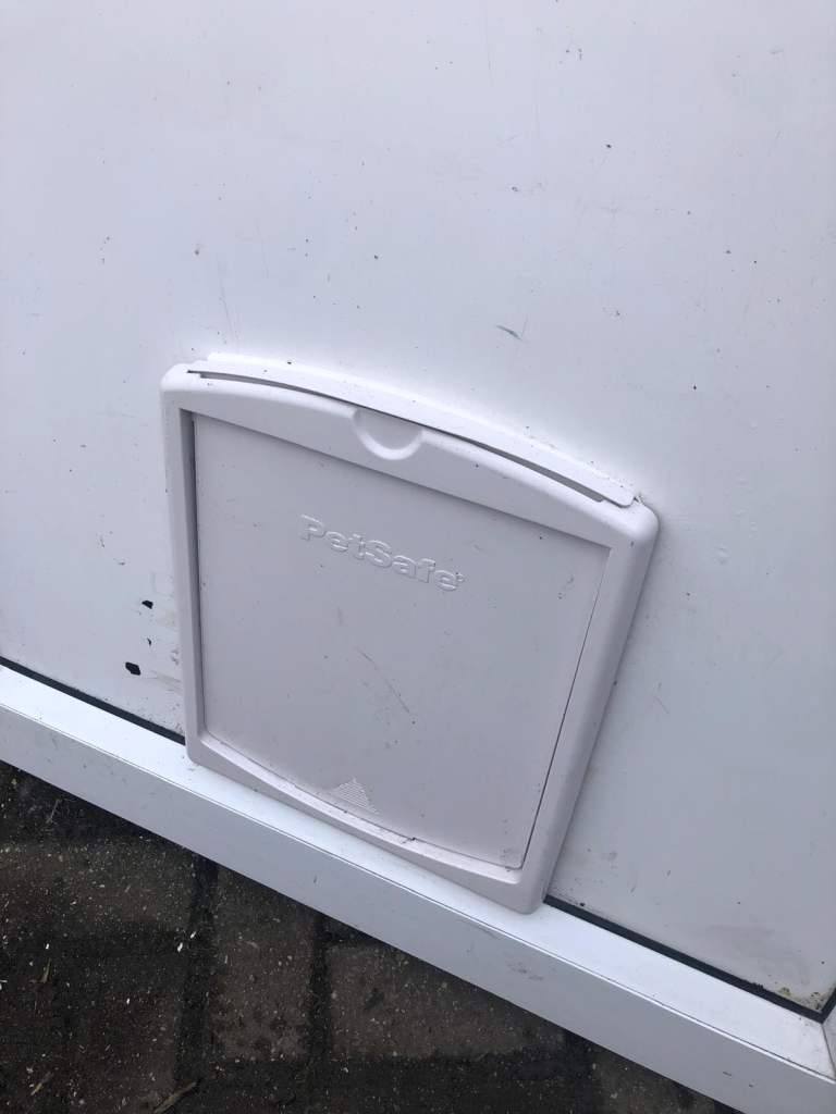 UPVC Panel with pet flap 