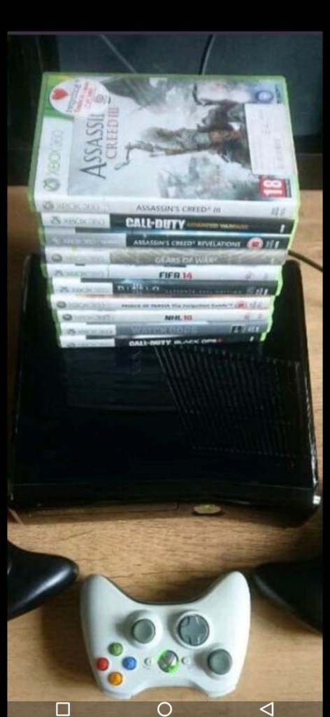 XBOX 360 BUNDLE with STEERING WHEEL