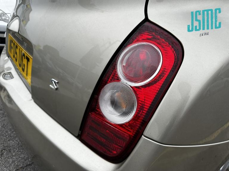 2005 Nissan Micra 1.2 16v S Hatchback 3dr Petrol Manual (143 g/km, 79 bhp) Hatchback Petrol Manual