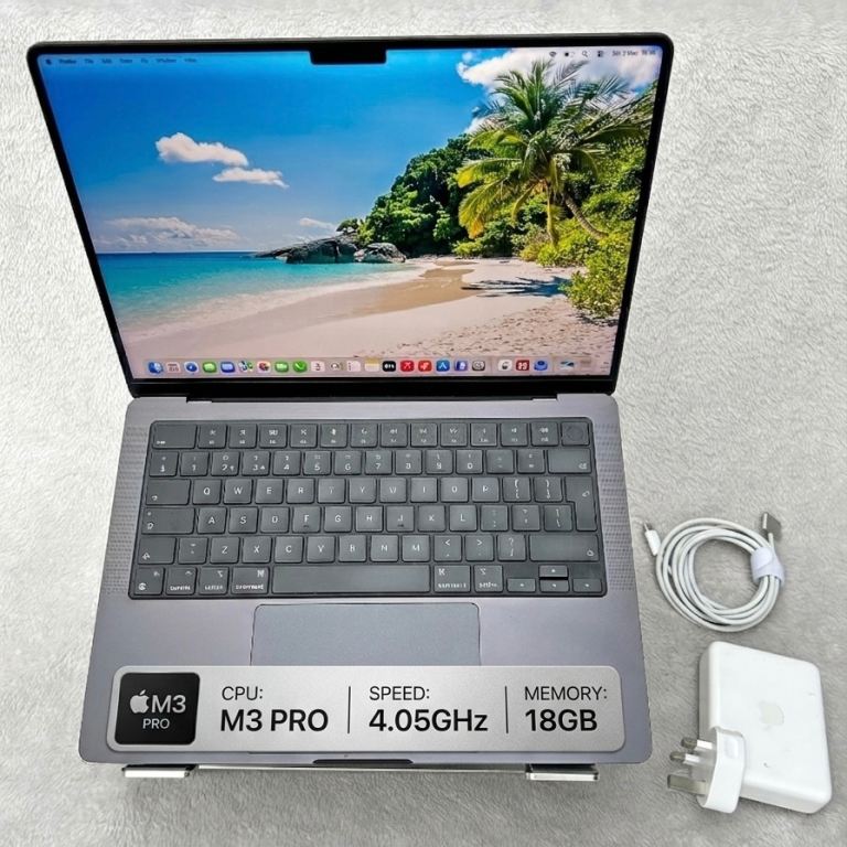 MacBook Pro 14” ( M3 PRO - 18GB Memory - 512GB SSD ) 