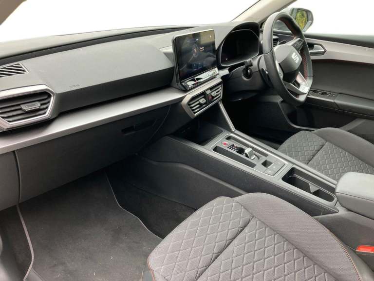 2025 SEAT Leon 1.0 eTSI FR 5dr DSG Hatchback PETROL Automatic