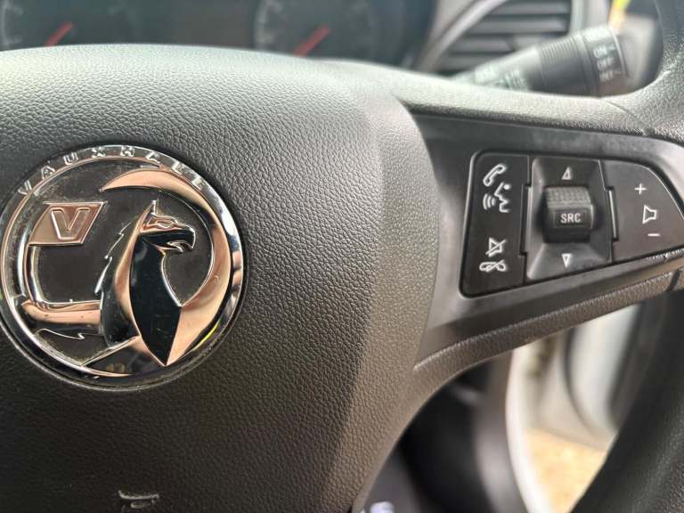 VAUXHALL VIVA 1.0 i SE 2018