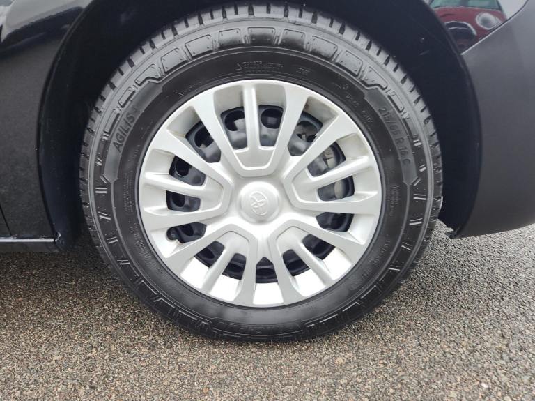 2023 Toyota ProAce 100kW Icon 75kWh Van Auto (11kWCh) Van Electric Automatic