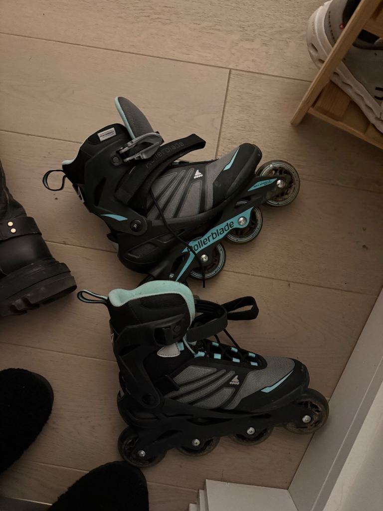 Rollerblade Zetrablade Skates – UK 7