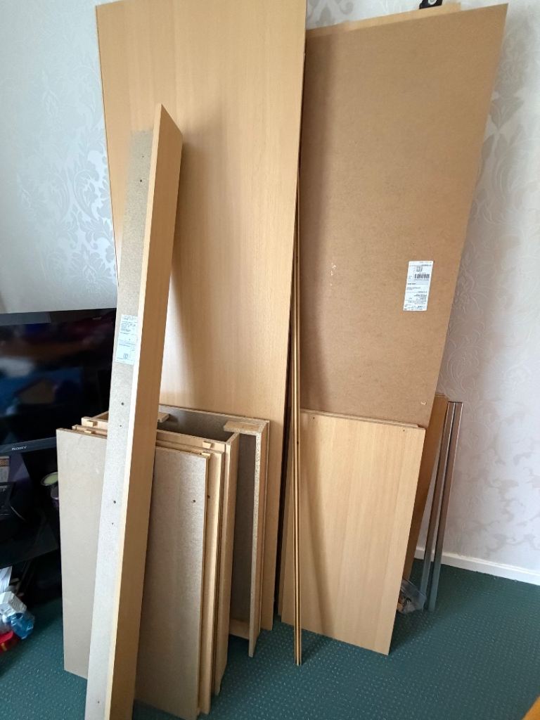Double wardrobe 